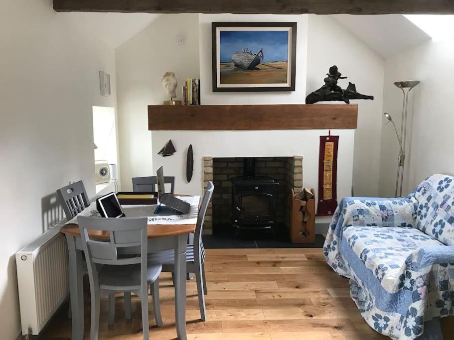 An Bothan-Cosy Cottage In The Cooley Mountains ดันดอล์ก ภายนอก รูปภาพ